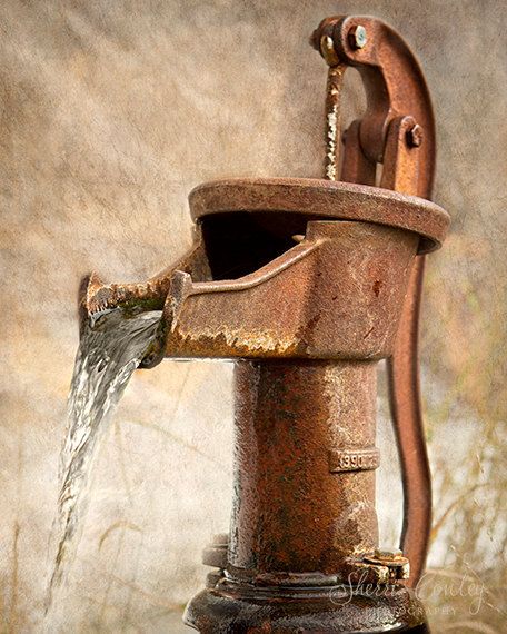 Water Pump Photograph Bathroom Decor Kitchen Decor by SherriConley Old Water Pump Ideas, Water Pump Ideas, Homestead Pictures, Medieval Farmer, Old Water Pumps, Hand Water Pump, Country Treasures, Bath Art, Rustic Bathroom Decor