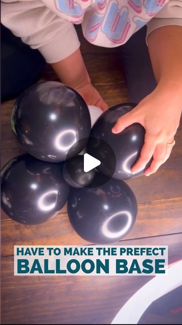 Balloon Stand With Number, Number Balloon Columns Diy, How To Make Number Balloon Stand, Balloon Quad, Diy Balloon Bouquet Tutorials, Diy Balloon Weights Ideas, How To Make A Balloon Tower, How To Make A Balloon Stand, Balloon Stands Columns