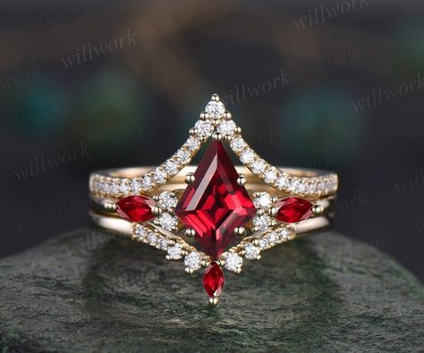 Ruby Engagement Ring Set, Art Deco Rose, Gold Moissanite Ring, Ruby Ring Vintage, Rose Gold Moissanite Ring, Queen Rings, Topaz Birthstone, Natural Ruby Ring, Engagement Ring Art Deco