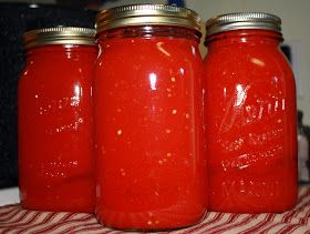 Best Rhubarb Recipes, Canning Tomatoes Recipes, Canning 101, Easy Tomato Sauce, Cinnamon Candy, In Her Garden, Tomato Puree, Eat Fresh, Nutritious Foods