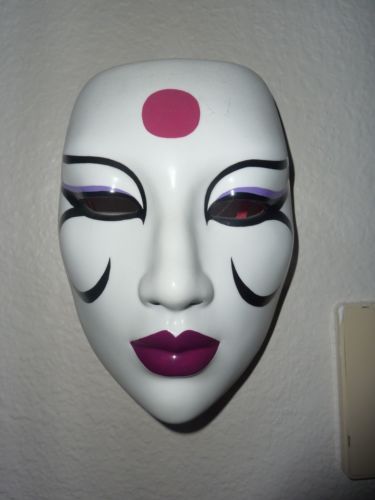 Kabuki Mask Design, Japanese Kabuki Mask, Assassin Oc, Takehito Harada, Kabuki Mask, Japanese Masks, David Mack, African Art Projects, Rare Comic Books