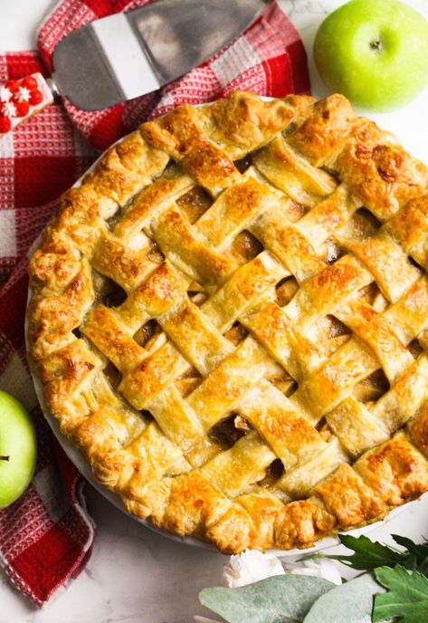 Easy Puff Pastry Apple Pie - Sims Home Kitchen Puff Pastry Apple Pie, National Pie Day, Puff Pastry Apple, Apple Pie Recipe Homemade, Fruit Pie Filling, Apple Puff Pastry, Easy Puff, Buttery Pie Crust, Pie Thanksgiving