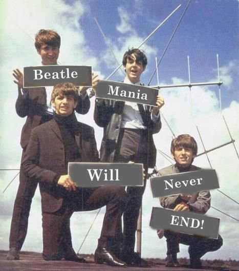 Beatlemania will never end! Richard Starkey, Futurisme Retro, Beatles Love, Beatles Photos, Beatles Pictures, Beatles Fans, Beatles John, This Is Your Life, British Invasion