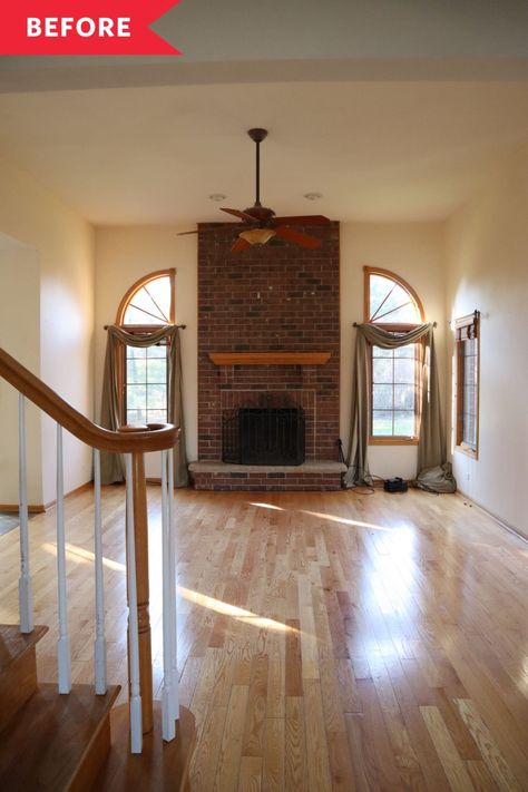 So with the help of her contractors and a painter, Liz completely transformed her living room with white paint. Perfect White Paint, White Brick Fireplace, Fen Shui, Painted Brick Fireplace, Interior Brick, Living Room Transformation, House Before And After, Brick Fireplace Makeover, A Dark Room