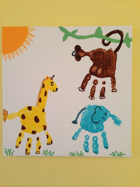 Jungle Animal Handprints, Jungle Animal Handprint Art, Hand Print Zoo Animals, Hand Print Jungle Animals, Animal Hand Print Art, Animals With Hand Prints, Hand Print Animals Preschool, Animal Footprints Art, Zoo Handprint Animals