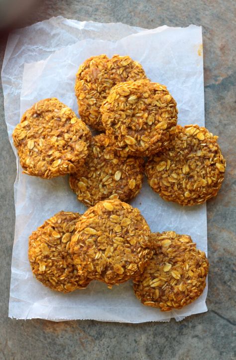 Pumpkin Breakfast Cookies, Pumpkin Breakfast, Breakfast Cookies Healthy, Pasti Sani, Breakfast Cookies, Healthy Cookies, Vegan Cookies, Healthy Sweets, Healthy Baking