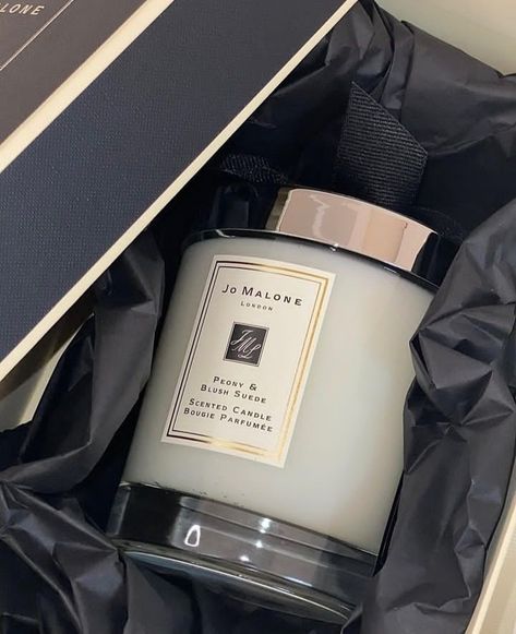 Baies Candle Decor, Jo Malone Candle Aesthetic, Jo Malone Aesthetic, Jo Malone Candle, Baies Candle, Bday Wishlist, Peony Blush Suede, Aesthetic Clean, Unique Quotes