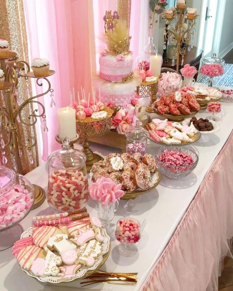 Candy Set Up For Party, Baby Shower Girl Sweet Table, Pink Themed Dessert Table, Treat Table Baby Shower Girl, Baby Shower Girl Theme Pink, Pink Sweet 16 Dessert Table, Baby Shower Sweets Table Girl, Quincenera Snack Table, Baby Girl Dessert Table