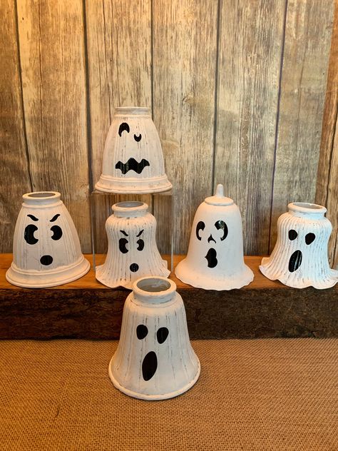 Ghost Crafts, Ghost Lights, Fall Decor Diy Crafts, Halloween Wood Crafts, Light Crafts, Halloween Crafts Decorations, Halloween Diy Crafts, Halloween Items, Fall Halloween Crafts