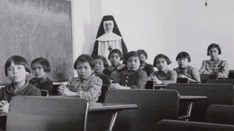 Canada's residential school story to be taught in classrooms this fall - Edmonton - CBC News Indian Residential Schools, Native Child, Le Vatican, Indigenous Education, Residential School, Residential Schools, Canadian History, We Are The World, Boarding School