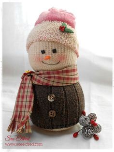 Snowman Sock, Diy Christmas Snowman, Sock Snowman Craft, Sock Snowman, Christmas Sock, Diy Socks, Sock Crafts, Sock Animals, Snowman Crafts