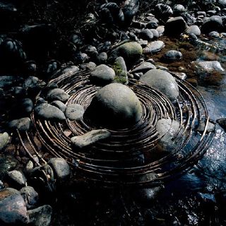 Andy goldsworthy Andy Goldworthy, Environmental Sculpture, Ephemeral Art, Andy Goldsworthy, Deco Nature, Alberto Giacometti, Earth Art, Piet Mondrian, Flagstaff