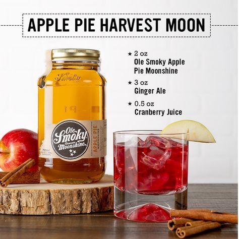 Moon Drink, Moonshine Drink Recipes, Apple Pie Moonshine Drinks, Apple Pie Moonshine Recipes, Apple Pie Moonshine Recipe, Ole Smoky Moonshine, Moonshine Cocktails, Apple Pie Moonshine, Moonshine Recipes