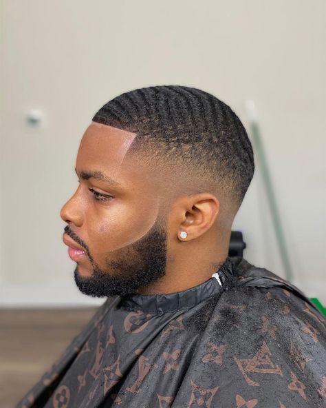 Faded Waves Haircut, Hair Fades For Men Black, Wave Mens Hair, Wave Fade Haircut, Waves Fade Black Men, 360 Waves With Beard, 180 Waves Haircut, Black Waves Hair, 180 Waves Men