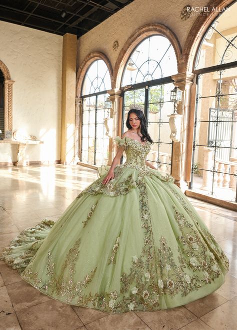 Tiana Ball Gown, Off The Shoulder Corset Dress, Dama Dresses Quinceanera, Knot Board, Quince Planning, 1500 Dresses, Quinceanera Gowns, Green Quinceanera, Bold Fabric