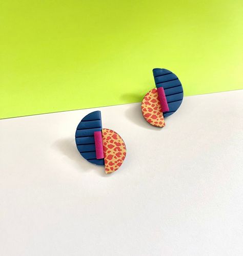 Savannah navy cheetah semi circled ear studs/ Lightweight earrings/ Patterned vibrant ear stud/ Delicate jewellery/ Holiday earrings/ gift by PolyBloomShop on Etsy Diy Earrings Polymer Clay, Contemporary Earrings, Art Jewelry Contemporary, Animal Earrings, Holiday Earring, Delicate Jewelry, Polymer Clay Tutorial, Light Weight Earrings, Earring Patterns