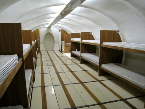 9 Incredible Underground Bunkers That Will Blow Your Mind Bunker Ideas, Survival Bunker, Underground Bunkers, Bunker Home, Secret Bunker, Doomsday Bunker, Military Bunkers, Underground Shelter, Fallout Shelter