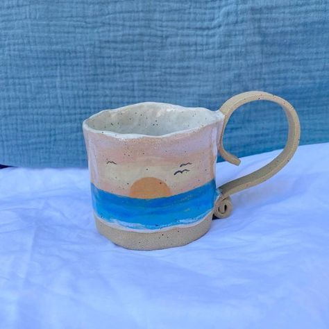 Sunset Mug Paint, Pottery Painting Beach, Sunset Mug, Ceramic Dish Set, Sea At Sunset, Beach Mug, Diy Pottery Painting, Color Me Mine, Pottery Painting Designs