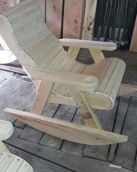 Reclaimed Wood Diy, Outdoor Woodworking Plans, Diy Furniture Chair, Outdoor Woodworking Projects, Wood Furniture Plans, Lawn Chair, Outdoor Furniture Plans, Woodworking Projects That Sell, Reclaimed Wood Furniture