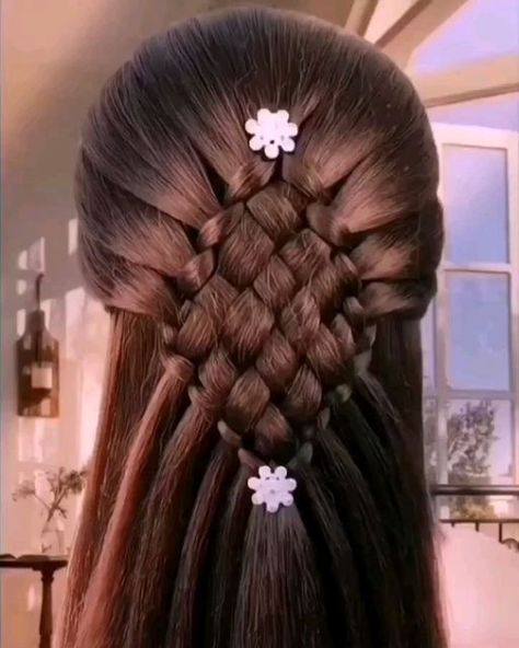 Haircut Style, Beautiful Braided Hair, Hair Tutorials Easy, Peinados Fáciles Para Cabello Corto, Hair Tutorials For Medium Hair, Hair Up Styles, Hair Ponytail Styles, Bun Hairstyles For Long Hair, Hairdo For Long Hair