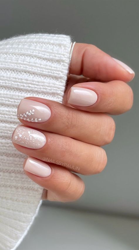 Ongles Beiges, Manicure Shellac, Milky Nails, Coconut Ice, Nude Nail Designs, October Nails, Nagel Tips, Christmas Gel Nails, Beige Nails