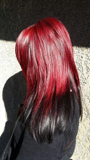 Red Hair Black Bangs, Red Hair Black Tips, Red Hair With Black Tips, Black Hair Red Tips, Halo Hair Color, Red Halo Hair, Red Hair Layers, Hair Color With Bangs, Black And Red Hair