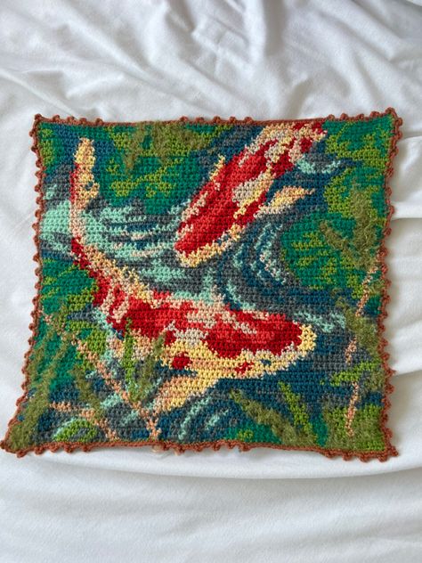 Koi Fish Crochet Tapestry, Tapestry Crochet Cushion, Crochet Patterns Picture, Crochet Art Tapestry, Sunflower Tapestry Crochet, Tapestry Design Pattern, Crochet Tapestry Square, Crochet Picture Blanket, Crochet Art Pieces