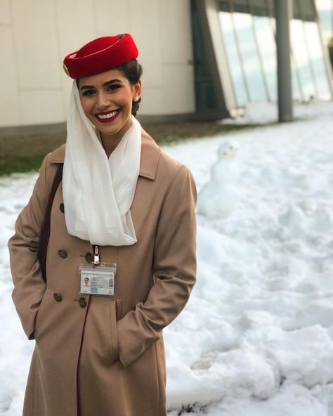 Rare picture of the master and her creation snowman ⛄️ have you seen me doing it on my instastories? How bad was I? Eheh ♥️  .  . 📷: @smiling_traveler Emirates Airline Cabin Crew, Airline Humor, Air Hostess Uniform, Emirates Flights, Emirates Cabin Crew, Airline Cabin Crew, Crown Aesthetic, Flight Attendant Fashion, Emirates Airline