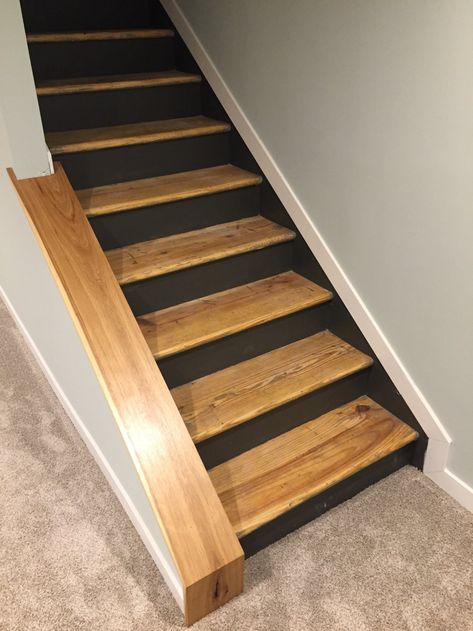 Staircase Remodel Diy, Basement Stair, Finish A Basement, Basement Steps, Basement Stairs Ideas, Basement Decoration, Small Basement Remodel, Stairs Renovation, Dream Basement