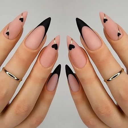 Nail Art Dessin, Ongles Gel French, Nagellack Trends, Easy Nails, Almond Nails Designs, Nail Swag, Halloween Nail Designs, Pink Nail, Matte Nails