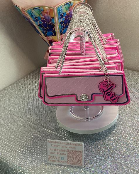 Happy 2nd Birthday Lori & Lauryn!! Check out these elegant custom Hershey Candy bar Purses! Total show stopper, custom thank you gifts for any Event!! Personalized just for you! 🔥🔥🙌🏼 #michellescustomkreations #partyfavors #custompartyfavors #happybirthday #thankyougift #barbie #princess #pink #2ndbirthday #two @Michelle's Custom Kreations @Michelle’s Custom Kreations @Michelle’s Custom Kreations Favorites & supplies @Michelle Mitchell @Michelles Cricut Creations Candy Bar Purses, Hershey Candy Bars, Hershey Candy, Custom Party Favors, Happy 2nd Birthday, Barbie Princess, Cricut Creations, Thank You Gifts, Candy Bar