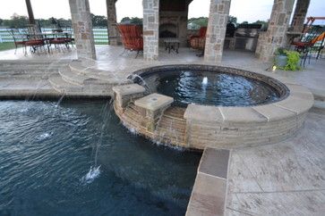 Hot tub spill over with columns & curved steps by hot tub Custom Inground Pools, Mediterranean Pool, Bio Pool, Freeform Pools, Swimming Pool Hot Tub, Pool Remodel, Tropical Pool, Luxury Pools, Pool Construction