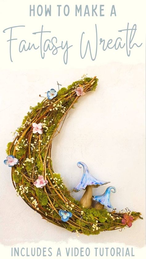 Moon Wreath Tutorial, Creacent Moon Wreath, Crystal Wreath Ideas, Harvest Moon Wreath, Crescent Moon Wreath Diy Christmas, Fairy Moon Wreath, Diy Seasonal Wreaths, Crescent Moon Craft, Moon Wreath Crescent Diy