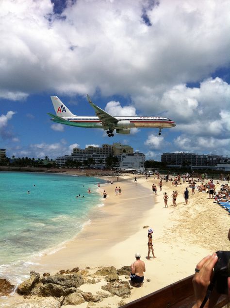 Sunset Beach Bar on Maho Beach, St. Marteen St Marteen Island, Saint Martin Island, Florida Pictures, St Martin, Caribbean Travel, Paradise Island, Island Beach, Saint Martin, Caribbean Islands