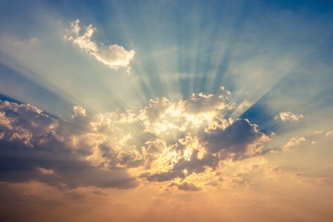 Colorful dramatic sky with cloud at sunset.sky with sun background Premium Photo Wedding Bg, Photo Ciel, Palm Tree Background, Cloud Study, Sun Background, Blue Sky Wallpaper, Dramatic Sky, Background Summer, Nature Background Images