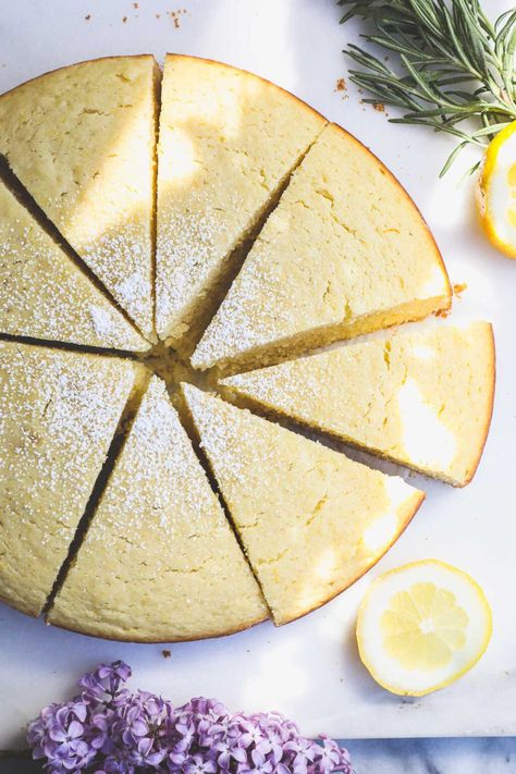 Lemon Rosemary Olive Oil Cake - Elle & Pear Infusing Olive Oil, Lemon Rosemary Olive Oil Cake, Olive Oil Cake Gluten Free, Rosemary Olive Oil Cake, Earl Grey Cake, Olive Oil Cake Recipe, Rosemary Olive Oil, Lemon Olive Oil Cake, Fluffy Cake