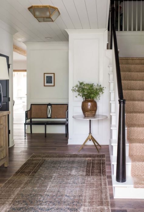 Random Shelves, Foyer Inspiration, Whittney Parkinson, Saint Andrews, Colonial Interior, Modern Monochrome, Painted Stairs, Country Homes, Up House