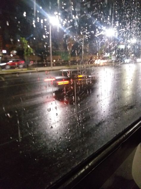 Rainy Bus Window, Bus Window Aesthetic, Bus Window View, Night Bus Aesthetic, Rainy Midnight, Bus Aesthetics, Window View Night, Seat Bus, English Assignment