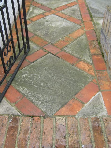 Front Garden Path, Flagstone Patio Design, Garden Styling, Brick Border, Front Path, Stone Pavement, York Stone, Side Yard Landscaping, Brick Path