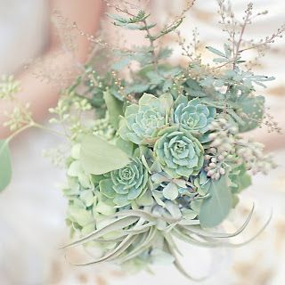 Rose of Sharon Floral Designs: Inspiring Colors: Grayed Jade/Mint Green Seafoam Green Wedding, Mint Bouquet, Desert Weddings, Green Wedding Bouquet, Wedding Mint Green, April Flowers, Succulent Bouquet, Succulent Wedding, Mint Wedding