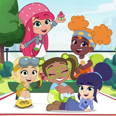 WildBrain Studios on Instagram: “Just when you thought Friday couldn't get any sweeter, Strawberry Shortcake: Berry in the Big City is now streaming on Netflix! Congrats to…” Berry In The Big City, Strawberry Shortcake Movie, Apple City, Strawberry Shortcake Cartoon, Swarovski Crystal Figurines, Strawberry Shortcake Characters, Little Einsteins, The Big City, Kid Movies