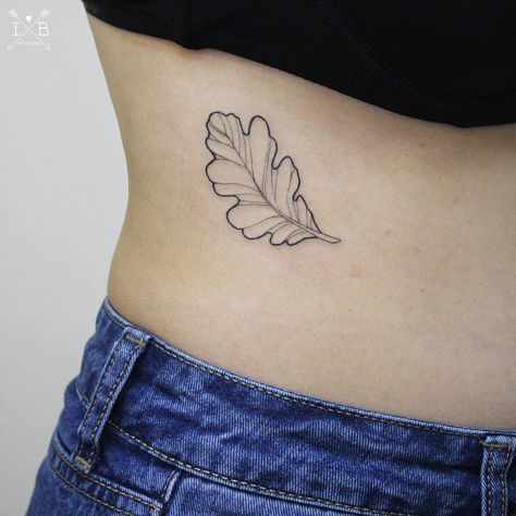 Oak leaf tattoo by Irene Bogachuk Oak Leaf Tattoo, Oak Leaf Tattoos, Ranger's Apprentice, Oak Tree Tattoo, Mother Nature Tattoos, Leaf Tattoo, Chic Tattoo, Tattoo Black, White Tattoo