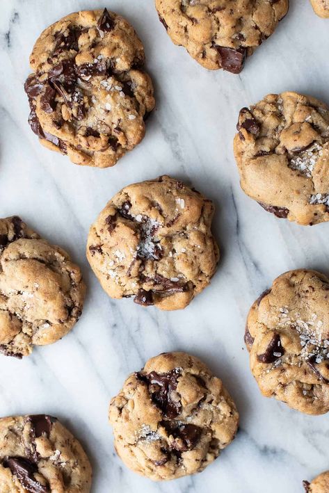 Salted Chocolate Chunk Cookies, Chocolate Sea Salt Cookies, Sea Salt Cookies, Chocolate Chunk Cookie Recipe, Dark Chocolate Chip Cookies, Salted Chocolate Chip Cookies, Dark Chocolate Cookies, Baking Inspiration, Salted Chocolate