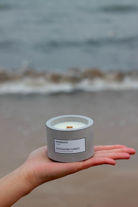 Crackling Candle, Beach Candle Photography, Candle Product Photography, Beachy Candle, Seashell Candles Aesthetic, Beachwood Candle, Ocean Breeze Candle, Eco Candles, Candle Decoration