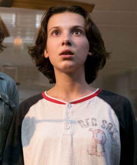 Millie Bobby Brown On Wanting To Make A Rom-Com+#refinery29uk 90s Grunge Hair, Short Grunge Hair, Bobby Brown Stranger Things, Shot Hair Styles, Cut My Hair, Grunge Hair, King Kong, Bobby Brown, Millie Bobby Brown