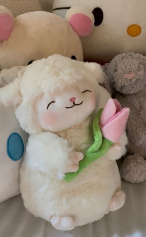 Miniso Plushies Lamb With Tulip, Sheep Plushies, Lamb Plushie, Toca Boca Hair Salon, Doll Pic, Sheep Cute, Flower Plush, Sheep Plush, Lamb Plush