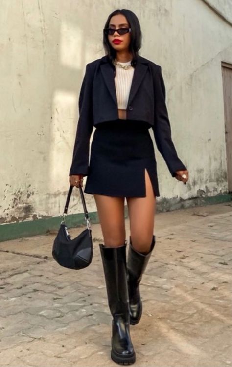 Feminine Urban Style, Elegant Feminine Style Edgy, Dramatic Urban Style, Elegant Edgy Style, Elegant Feminine Style, Elegant Edgy, Feeling Feminine, Pre Game, Style Goals