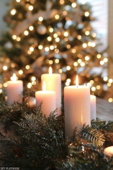 Super Easy DIY Candle Centerpiece Winter Candle Aesthetic, December Bujo, Romantic Settings, Winter Feeling, Winter Candles, Christmas Glam, Candle Centerpiece, Ios Homescreen, Diy Candle