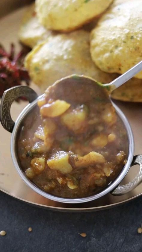 Festive Meals, Spicy Snacks Recipes, Fresh Potato, Tandoori Masala, Breakfast Recipes Indian, Vegetarian Fast Food, Tastemade Recipes, Chaat Recipe, Indian Cooking Recipes