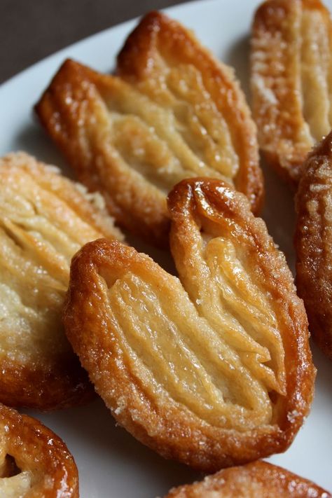 Elephant Ear Cookies, Elephant Ears Recipe, Palmiers Recipe, Barefoot Contessa Recipes, Jam Thumbprint Cookies, Pistachio Cookies, Fancy Casual, Barefoot Contessa, Puff Pastry Recipes